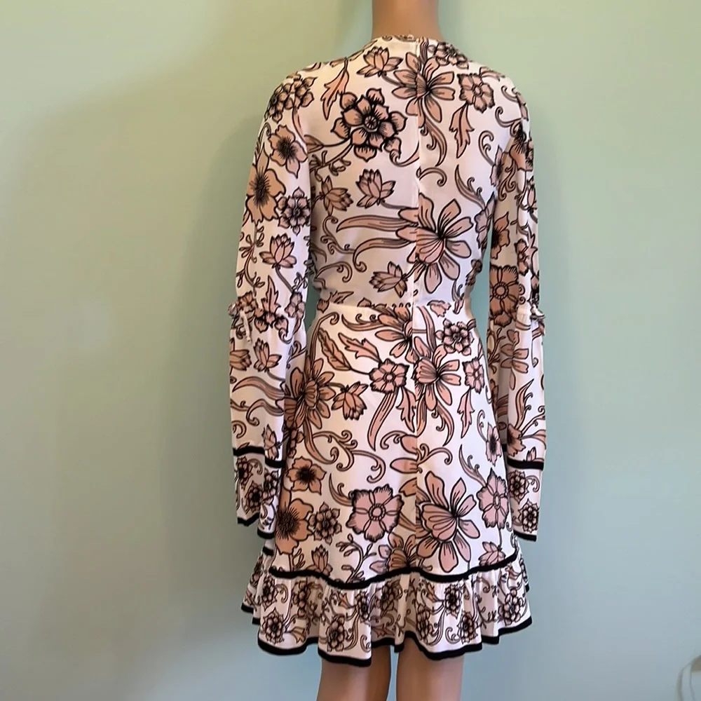 🩷 For Love and Lemons Ayla Dress - Picture 11 of 13